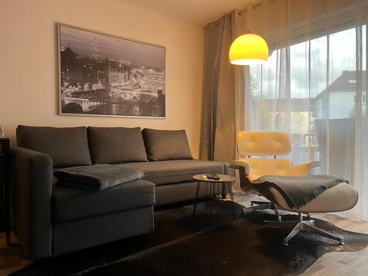 Living At Saarpartments -Adultsonly- 2 Bedrooms, Kitchen - Business & Holiday Apartments For Long- And Short Term Stay, 3 Min To Train Station, Secure E-Bike Parking! Саарбрюккен Экстерьер фото