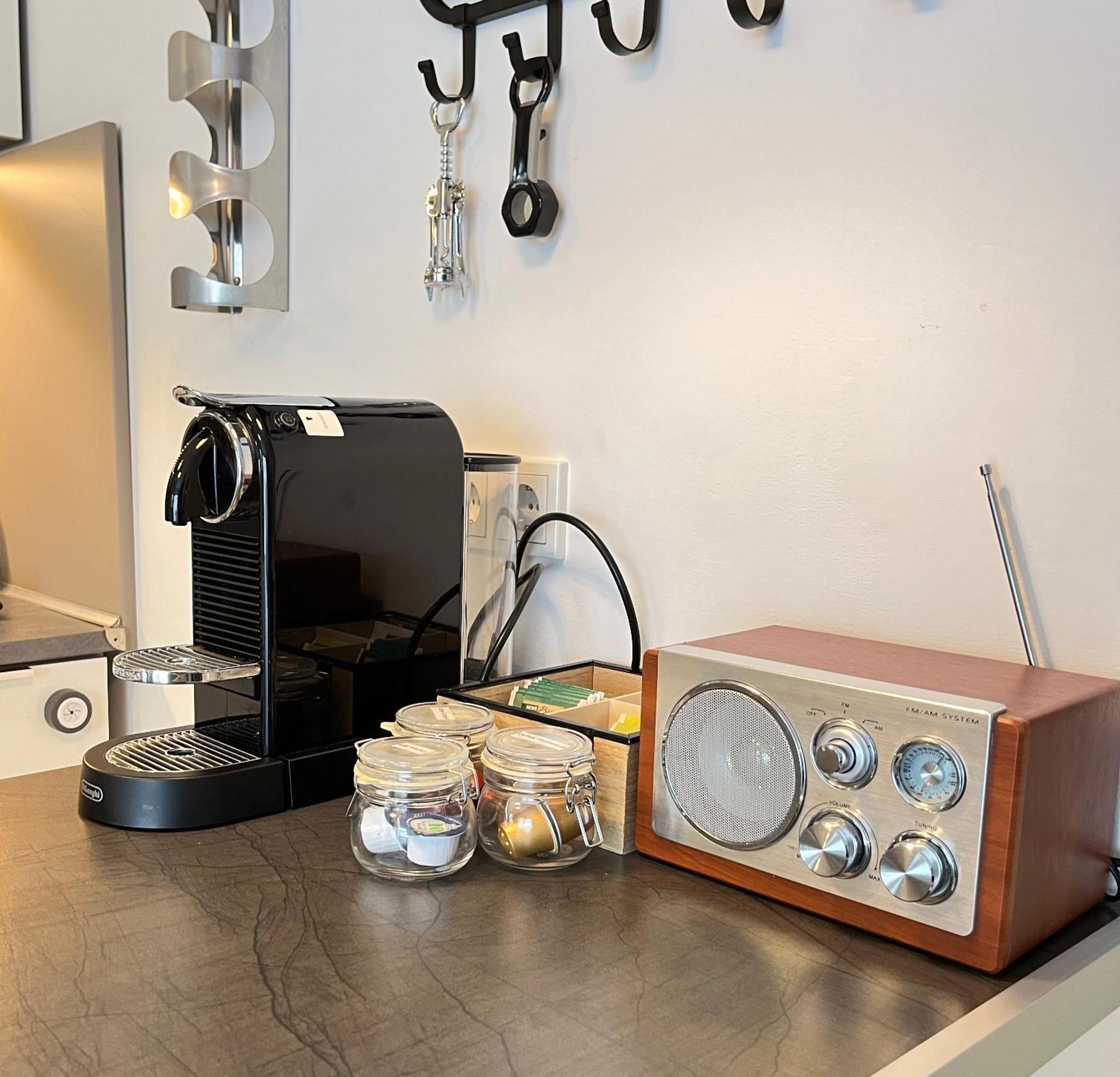 Living At Saarpartments -Adultsonly- 2 Bedrooms, Kitchen - Business & Holiday Apartments For Long- And Short Term Stay, 3 Min To Train Station, Secure E-Bike Parking! Саарбрюккен Экстерьер фото